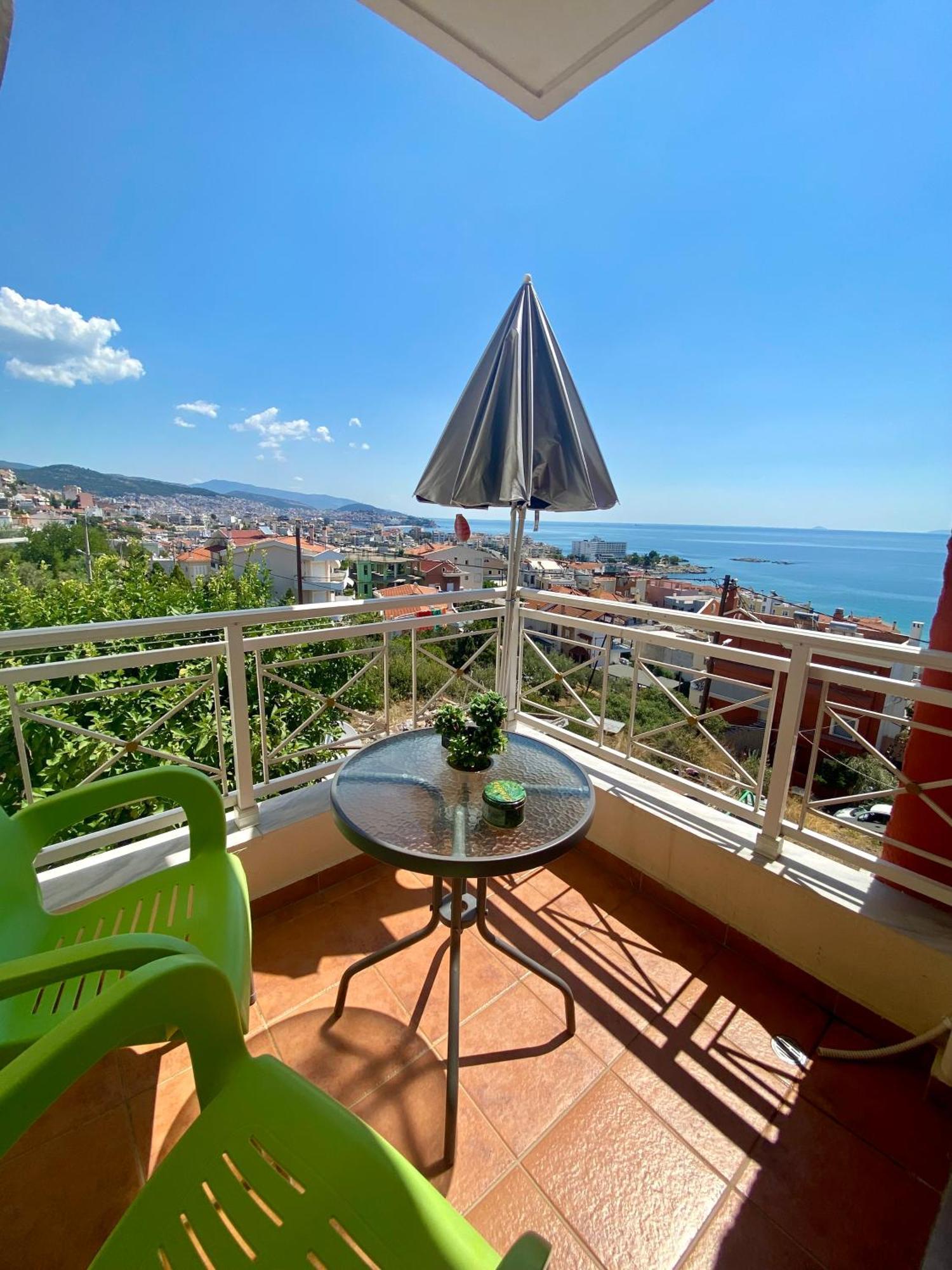 Zisis Apartments No2 Kavala Esterno foto